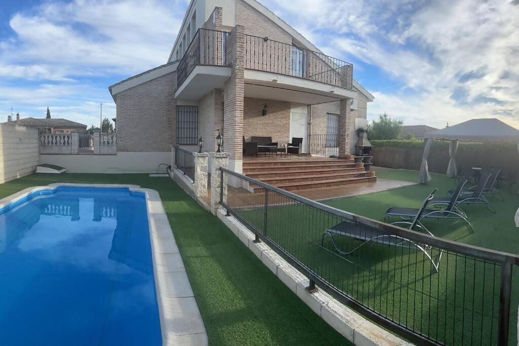 Casa Nardo Alojamiento Rural Arges Екстер'єр фото
