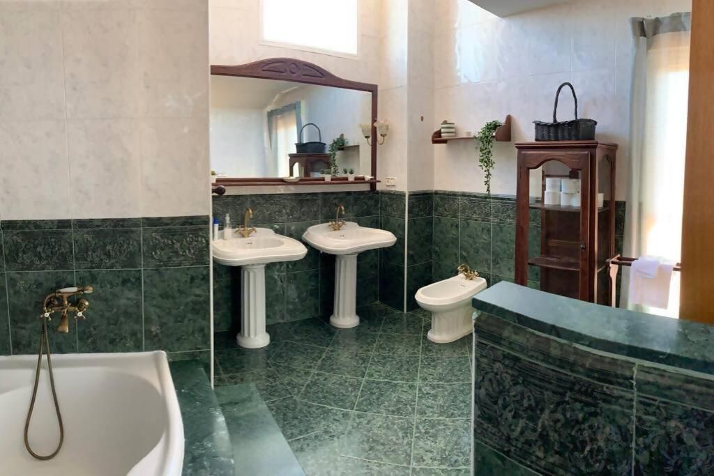 Casa Nardo Alojamiento Rural Arges Екстер'єр фото
